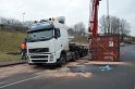 LKW umgestuerzt Niehler Hafen P170